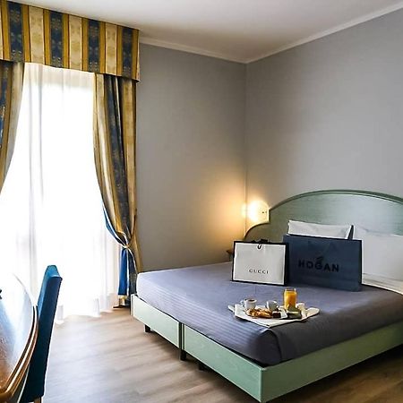 Hotel Europa Milano Rosate Exterior foto